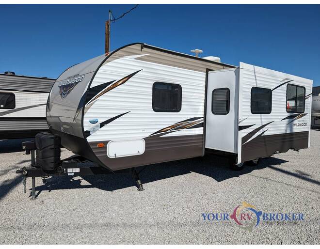 2018 Wildwood 26TBSS Travel Trailer at Your RV Broker STOCK# 263698 Photo 24