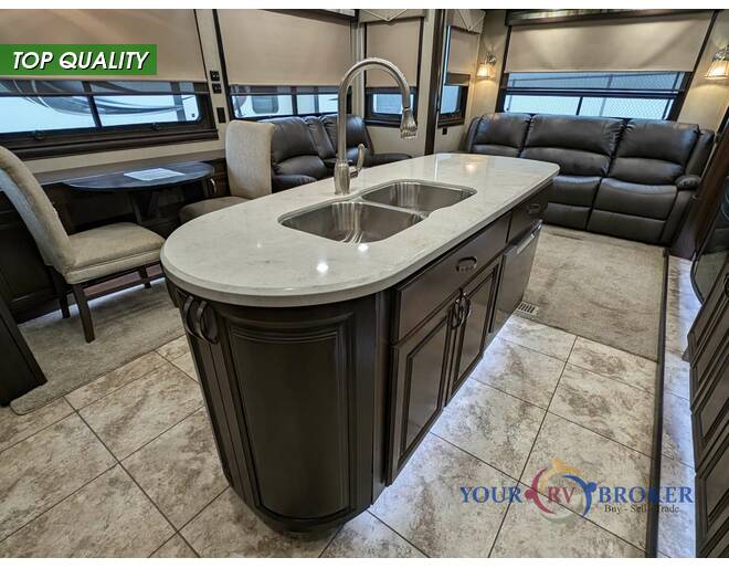 2016 Riverstone 38TS Fifth Wheel at Your RV Broker STOCK# 000002 Photo 13