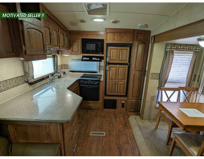 2014 Rockwood Signature Ultra Lite 8280WS Fifth Wheel at Your RV Broker STOCK# 857754 Photo 5