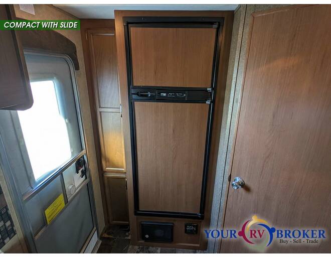 2014 Starcraft Launch Ultra Lite 21FBS Travel Trailer at Your RV Broker STOCK# JR5170 Photo 16