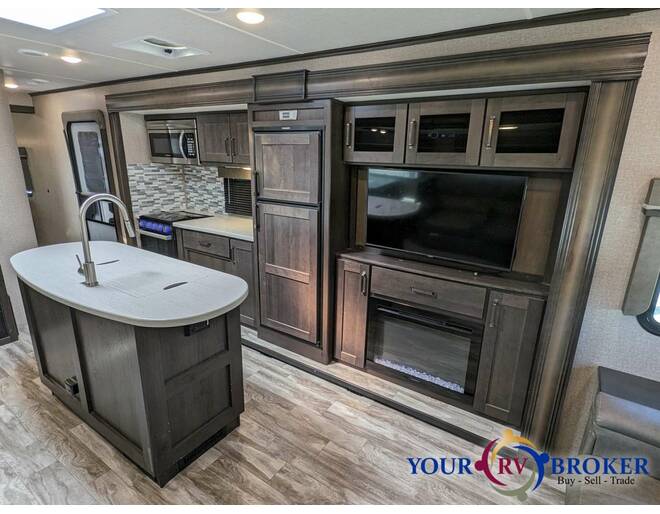 2021 Grand Design Reflection 297RSTS Travel Trailer at Your RV Broker STOCK# 335061 Photo 12