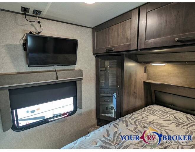2021 Grand Design Reflection 297RSTS Travel Trailer at Your RV Broker STOCK# 335061 Photo 26