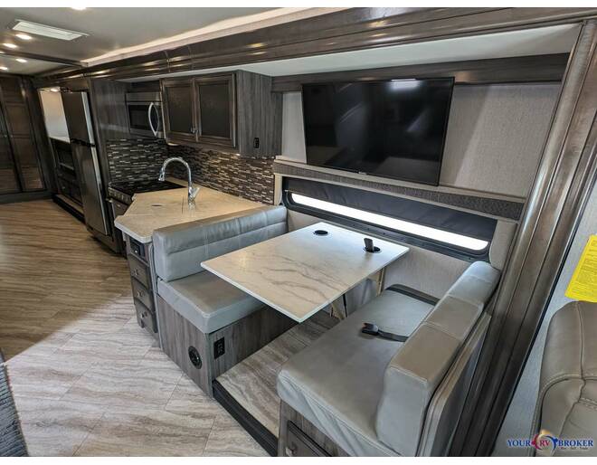 2021 Holiday Rambler Invicta Ford F-53 32RW Class A at Your RV Broker STOCK# A09364 Photo 16