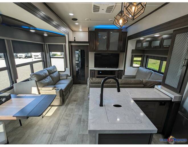 2023 Grand Design Momentum M-Class Toy Hauler 395MS Fifth Wheel at Your RV Broker STOCK# 123655-2 Photo 19