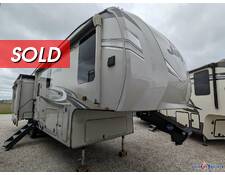 2020 Jayco Eagle 319MLOK Fifth Wheel at Your RV Broker STOCK# WR0255