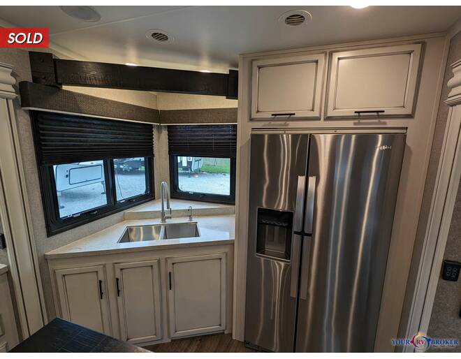2020 Jayco Eagle 319MLOK Fifth Wheel at Your RV Broker STOCK# WR0255 Photo 3