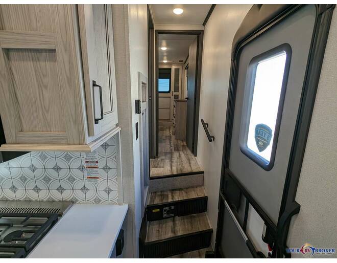 2023 Keystone Montana High Country 311RD Fifth Wheel at Your RV Broker STOCK# 740310 Photo 12