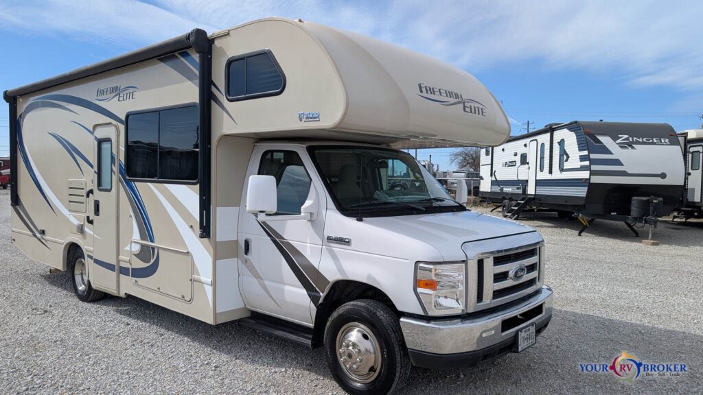 0 2018 Thor Freedom Elite 26HE