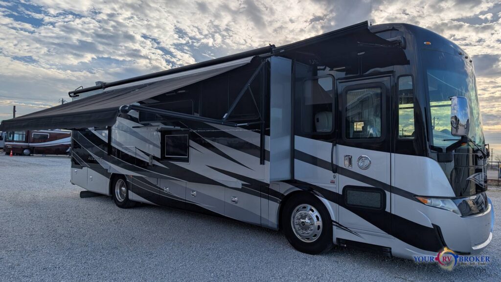 0 2019 Tiffin Allegro RED 37BA