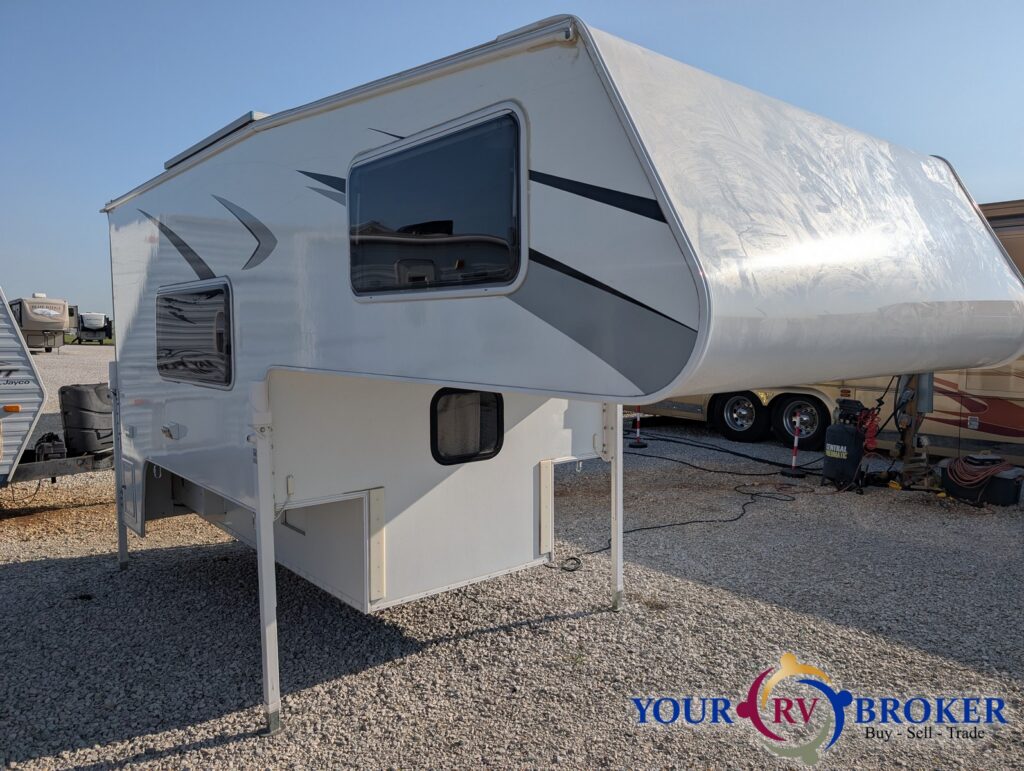 2025 Northstar Hardwall LAREDO