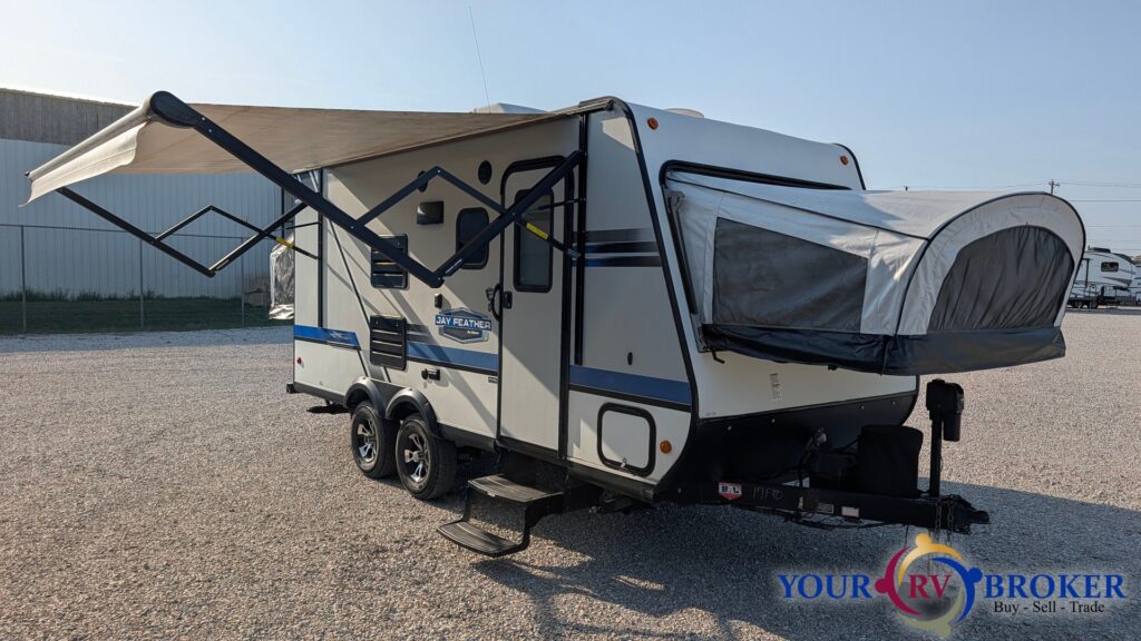 2018 Jayco Jay Feather 17XFD